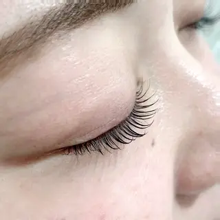 マツエク・マツパ ミヤノハルカ🐩🫧 チーフスタイリストのマツエク・マツパデザイン