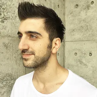 ショート メンズ 及川 光のヘアスタイル