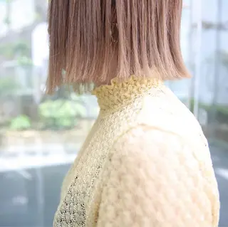 ミディアム カラー fio マナミのヘアスタイル