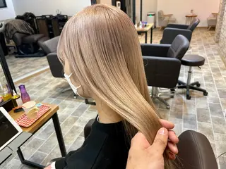 セミロング 【髪質改善の専門店】 🫧鷹司郎のヘアスタイル