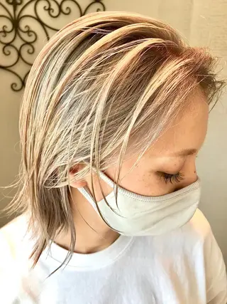 ミディアム カラー AKUTSU KOICHIのヘアスタイル