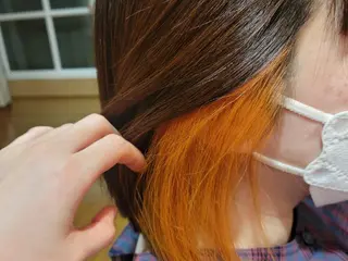 ミディアム カラー 森岡 紗羽のヘアスタイル