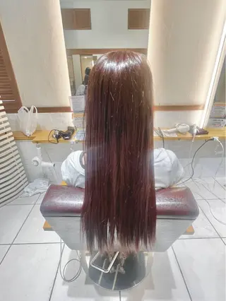 カラー 川合 絢子のヘアスタイル