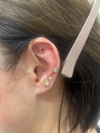 耳つぼジュエリー👂 🎀kumiのエステ・リラクイメージ