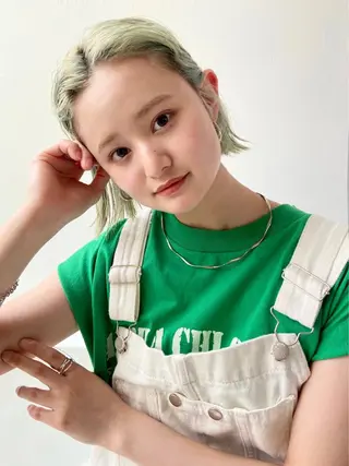 ショート カラー レイヤー特化✨️ 𝑨𝒀𝑨𝑻𝑶のヘアスタイル