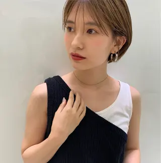 ショート オリーブベージュ きょうかのヘアスタイル