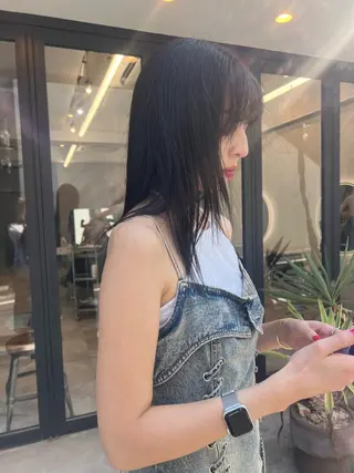 セミロング カラー flamme 🫧yumiのヘアスタイル