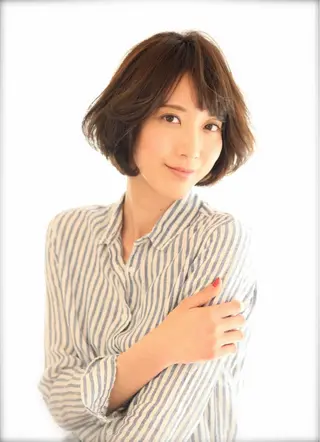 ショート ミディアム カラー パーマ 横手 愛美のヘアスタイル