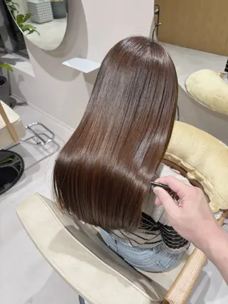 セミロング 髪質改善✨縮毛矯正✨ が得意‼️高島英隆のヘアスタイル