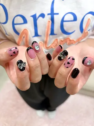 ネイル 𝙟𝙪𝙣𝙖 𝙣𝙖𝙞𝙡𝙨のネイルデザイン