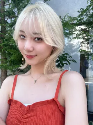 ミディアム カラー 顔周りカット 【オノザワリョウ】のヘアスタイル