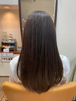 ロング カラー サプリームヘア 飯田みち瑠のヘアスタイル