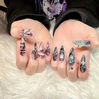 ネイル D-BEAUTY Nailsalonのネイルデザイン