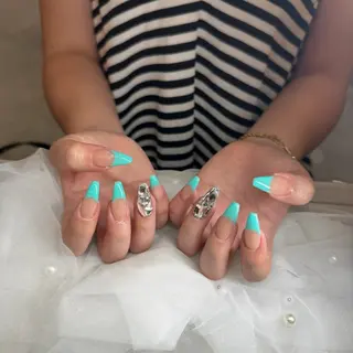 ネイル 梶野 友海華のネイルデザイン