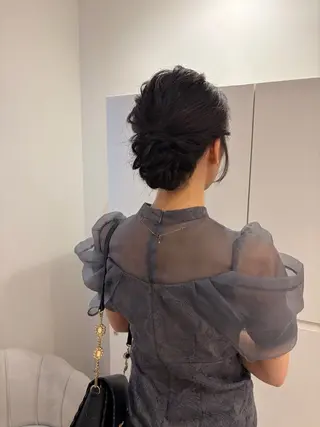 セミロング ヘアアレンジ ヘアセット お呼ばれ カチモリ/はるか🎀のヘアスタイル