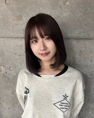 ミディアム カラー ヘアアレンジ 原宿・デザインカラー YUI🤍ྀིのヘアスタイル