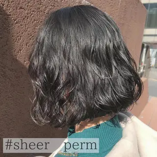 ショート カラー パーマ ヘアアレンジ 松田 亮葉のヘアスタイル