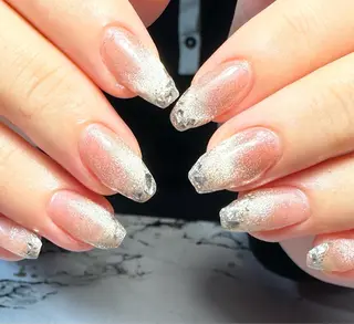 ネイル 新山 聖のネイルデザイン