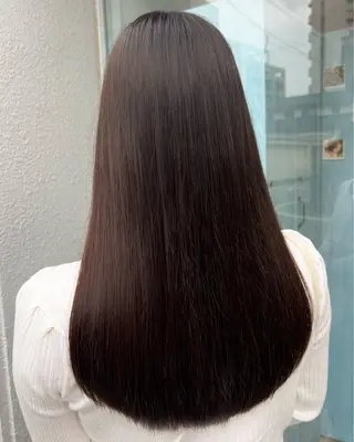 セミロング 透明感カラー Hikariのヘアスタイル