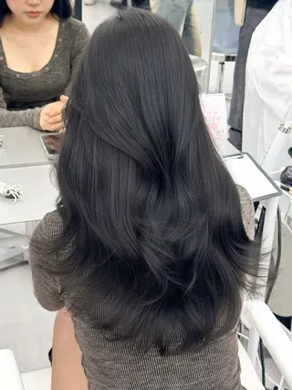 ロング カラー 韓国ヘア　紗希 🦋のヘアスタイル