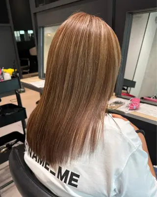 ロング カラー wool TOKYO けいご[ブリーチ]のヘアスタイル