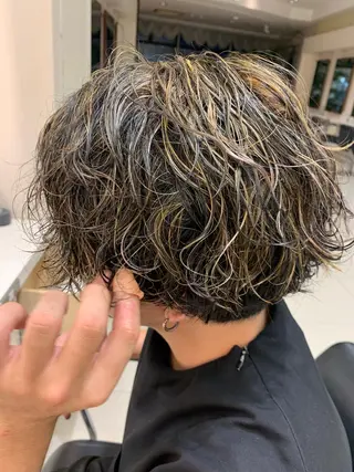 ショート カラー パーマ メンズ 銀座/韓国/ワンホン 🤍艶髪🖤nahoのヘアスタイル