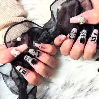 セミロング mao .のネイルデザイン