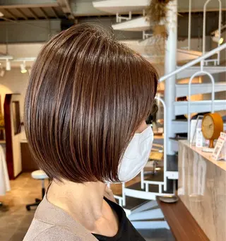 ミディアム 襟川 彩奈のヘアスタイル