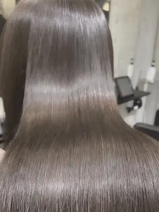 ロング カラー 🕊️絹髪縮毛矯正✨ 完全マンツーマン🌿のヘアスタイル