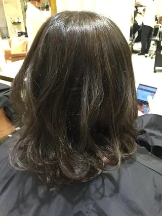 ミディアム カラー 🏳️‍🌈柴山 巴耶斗🏳️‍🌈のヘアスタイル