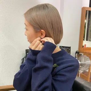 ミディアム カラー 岡本康平/ボブ/ブリ ーチ/似合わせカットのヘアスタイル