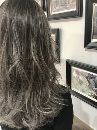 セミロング カラー パーマ ヘアアレンジ メンズ キッズ ネイル マツエク・マツパ 吉田裕太/ハイライト ダブルカラーのヘアスタイル