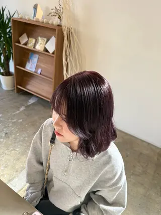 ミディアム カラー 吉川 莉央のヘアスタイル