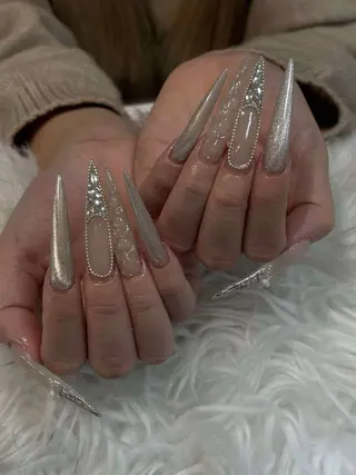 ネイル Julli NailStudioのネイルデザイン