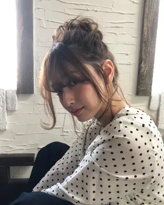 ロング ヘアアレンジ 小島 侑衣のヘアスタイル