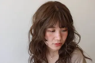ロング カラー パーマ Era Hatsuneのヘアスタイル