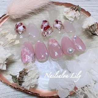 ネイル Lily*nail 🌻Mii🌻のネイルデザイン