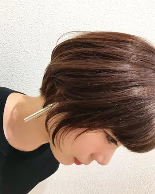 ショート カラー 当日予約🆗✂︎ ウエモト　タクのヘアスタイル