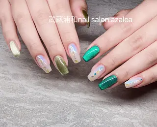 ネイル R inのネイルデザイン