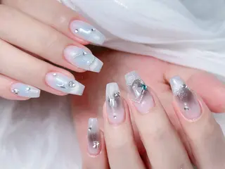 ネイル M🌷nail 長さだし専門店のネイルデザイン