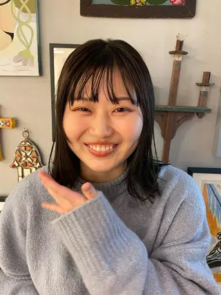 ミディアム カラー ｔｏ ｋｉのヘアスタイル