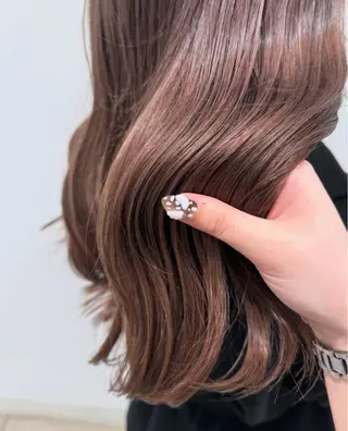 ロング カラー パーマ×レイヤー| カラー カホ🪩🤍のヘアスタイル