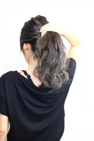 セミロング カラー ヘアアレンジ Mariana/ 鶴原-ハイライトのヘアスタイル