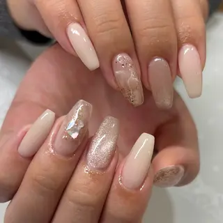 ネイル nakae🐈‍⬛ ／A&A蕨のネイルデザイン