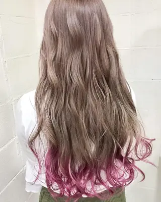 ロング カラー特化 横川　翔希のヘアスタイル