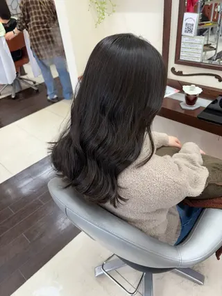カラー レイヤー×垢抜け/ ハイトーン/朝倉友香のヘアスタイル