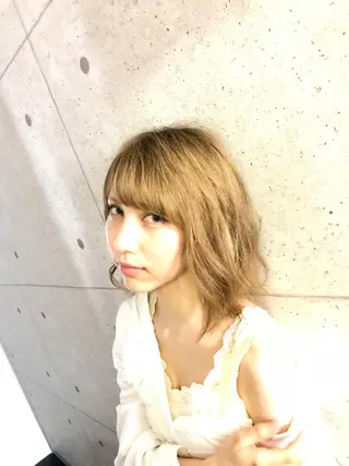 ミディアム カラー 渋谷宮益坂 omoのヘアスタイル