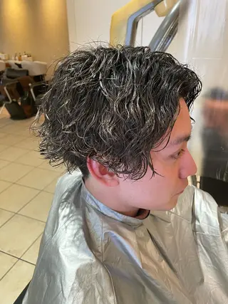ショート カラー NINE+/代表 ブリーチ特化型サロンのヘアスタイル