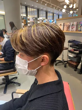 ショート カラー メンズ unopulir 景山　凌のヘアスタイル