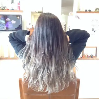 ロング カラー 辨天 勇介のヘアスタイル